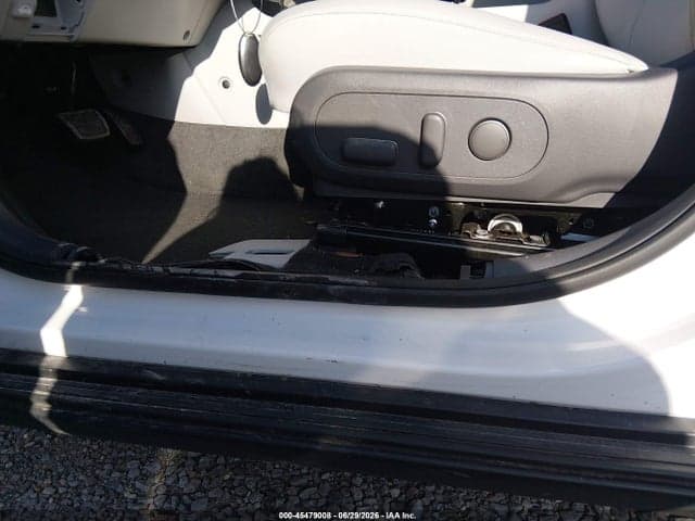 2025 HYUNDAI KONA SEL 6