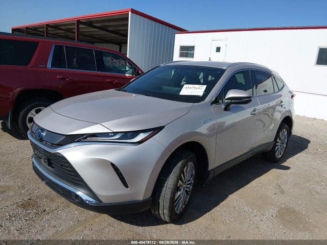 2021 TOYOTA VENZA XLE 2
