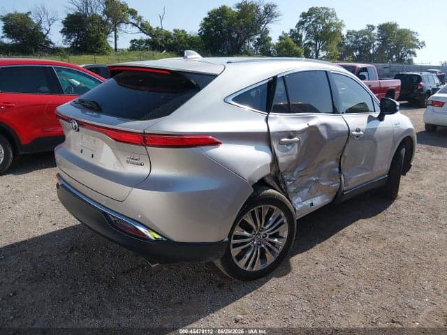 2021 TOYOTA VENZA XLE 4