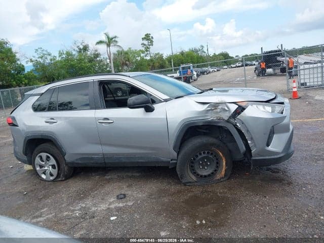 2020 TOYOTA RAV4 LE 13