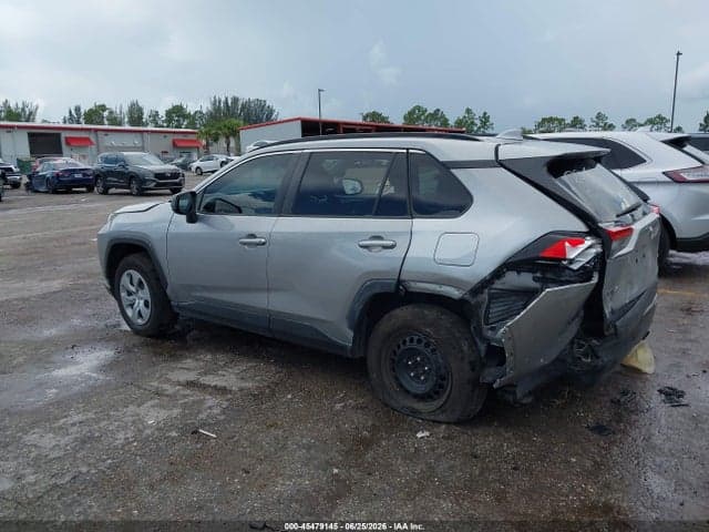 2020 TOYOTA RAV4 LE 3