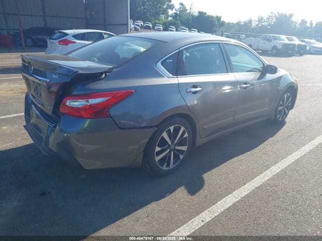 2017 NISSAN ALTIMA 2.5 SR 4