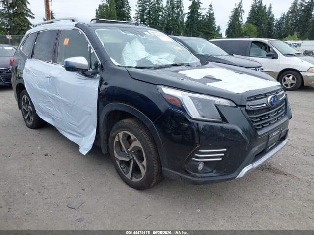 2023 SUBARU FORESTER TOURING 1