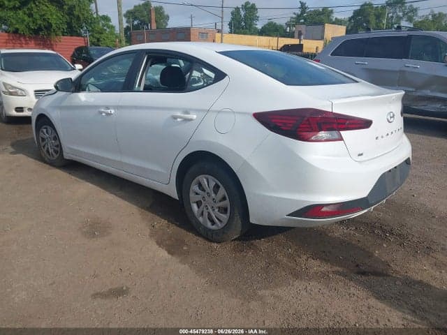 2020 HYUNDAI ELANTRA SE 3