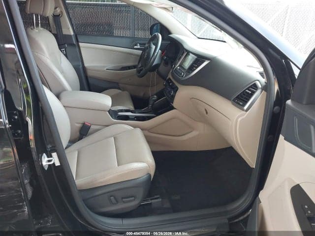 2017 HYUNDAI TUCSON LIMITED 5