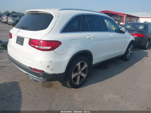 2017 MERCEDES-BENZ GLC 300 4