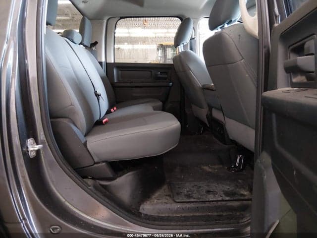 2018 RAM 1500 8