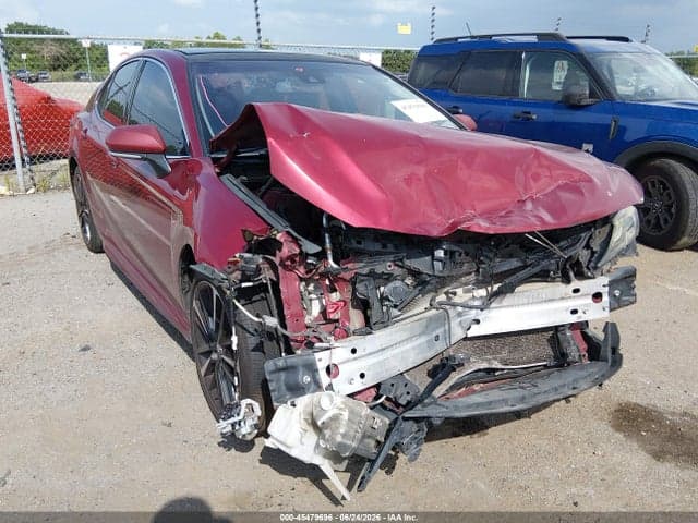 2018 TOYOTA CAMRY XSE