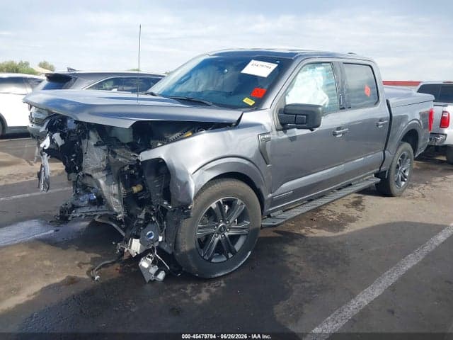 2023 FORD F-150 XLT 2