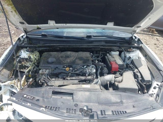 2021 TOYOTA CAMRY SE 10