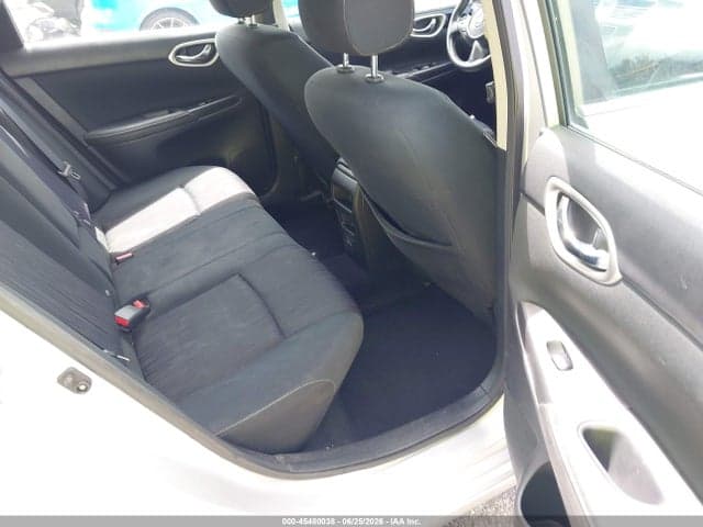 2019 NISSAN SENTRA SV 8