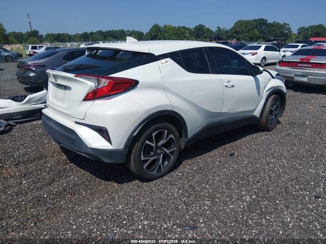 2018 TOYOTA C-HR XLE 4