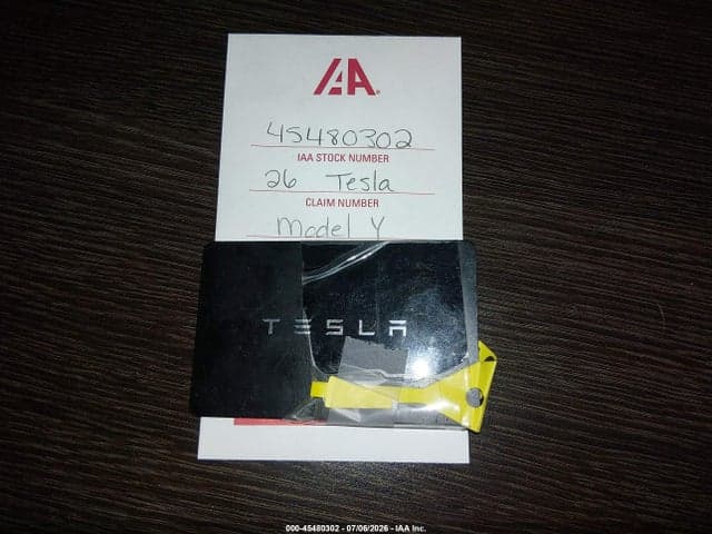 2026 TESLA MODEL Y 11