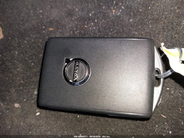 2020 VOLVO S60 T6 MOMENTUM 11