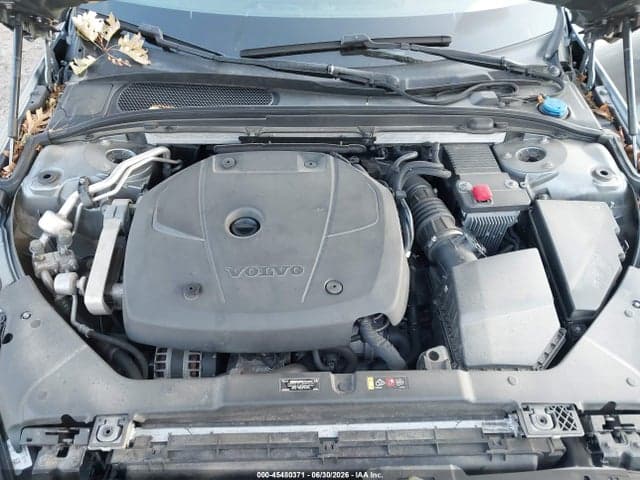 2020 VOLVO S60 T6 MOMENTUM 10