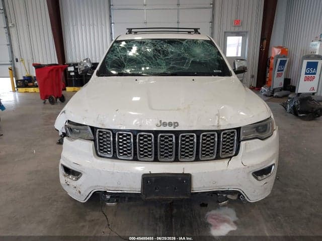 2017 JEEP GRAND CHEROKEE OVERLAND 13