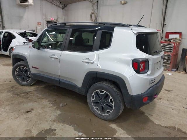 2017 JEEP RENEGADE TRAILHAWK 3