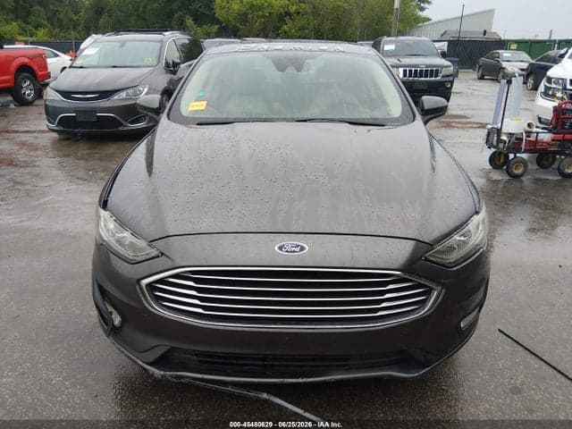 2020 FORD FUSION SE 12