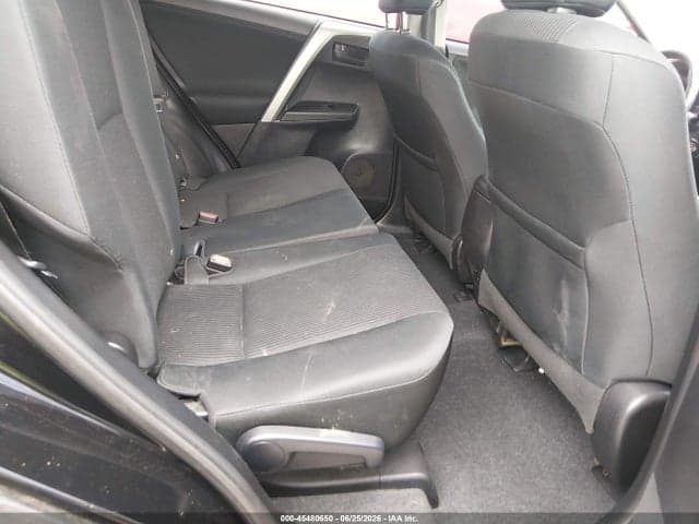 2016 TOYOTA RAV4 LE 8