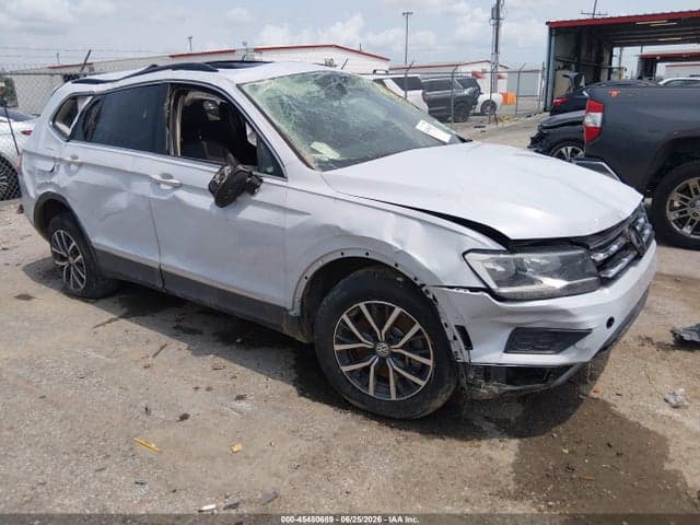 2018 VOLKSWAGEN TIGUAN 2.0T SE/2.0T SEL