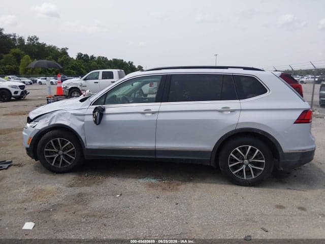2018 VOLKSWAGEN TIGUAN 2.0T SE/2.0T SEL 14