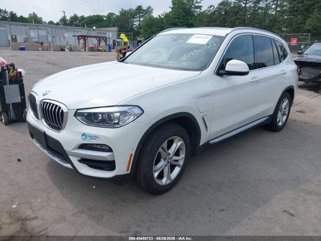 2021 BMW X3 PHEV XDRIVE30E 2