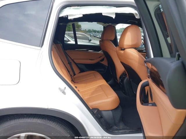 2021 BMW X3 PHEV XDRIVE30E 8