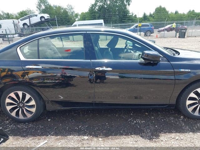 2017 HONDA ACCORD HYBRID EX-L 13