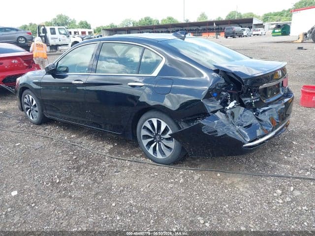2017 HONDA ACCORD HYBRID EX-L 3