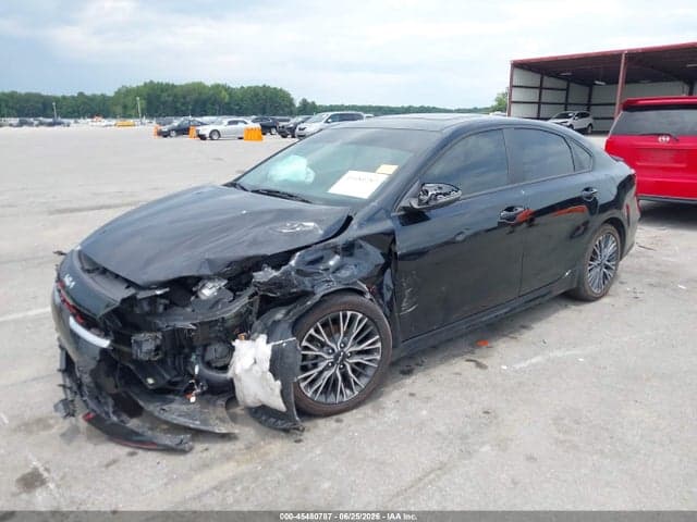 2024 KIA FORTE GT-LINE 2
