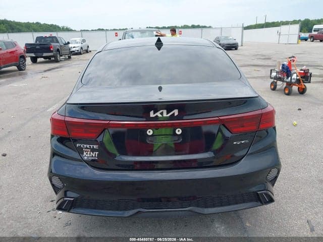 2024 KIA FORTE GT-LINE 16