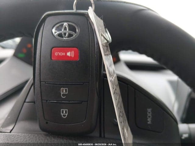 2024 TOYOTA PRIUS LE AWD-E 11