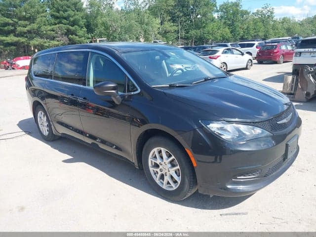 2022 CHRYSLER VOYAGER LX