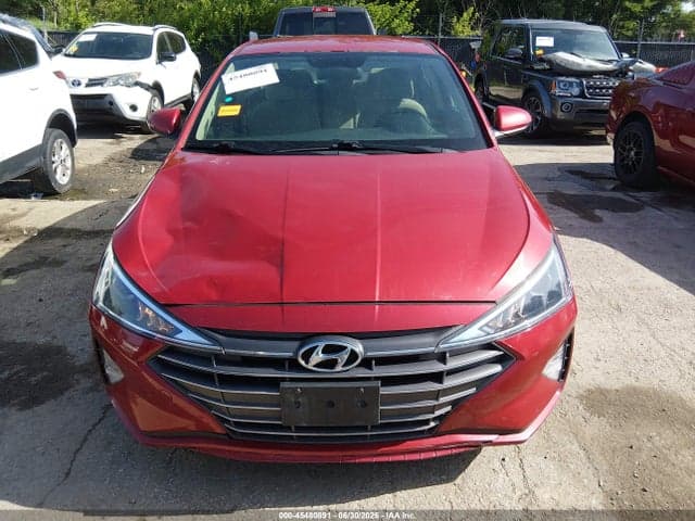 2019 HYUNDAI ELANTRA SE 12