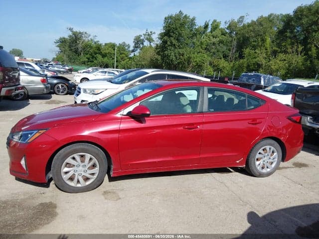 2019 HYUNDAI ELANTRA SE 14