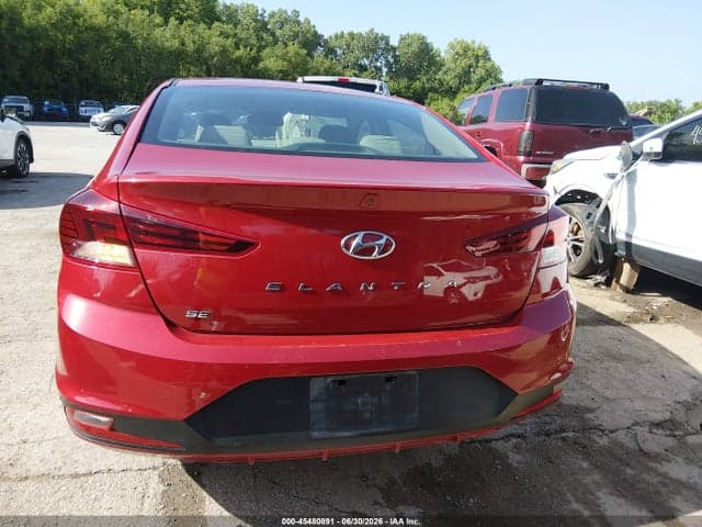 2019 HYUNDAI ELANTRA SE 16