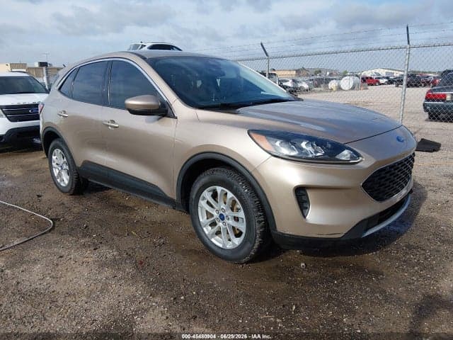 2021 FORD ESCAPE SE 1