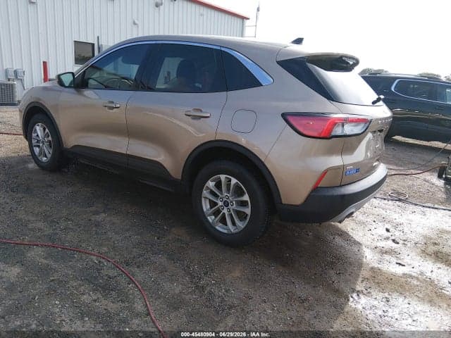 2021 FORD ESCAPE SE 3