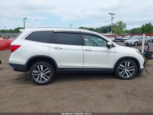 2017 HONDA PILOT TOURING 13