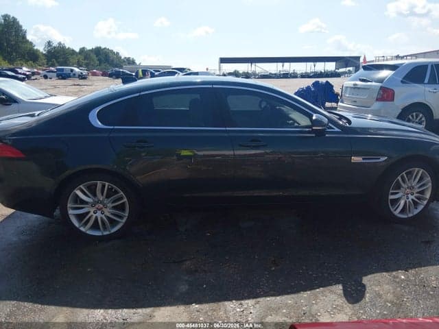 2017 JAGUAR XF 35T PRESTIGE 13