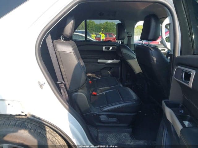 2022 FORD EXPLORER XLT 8