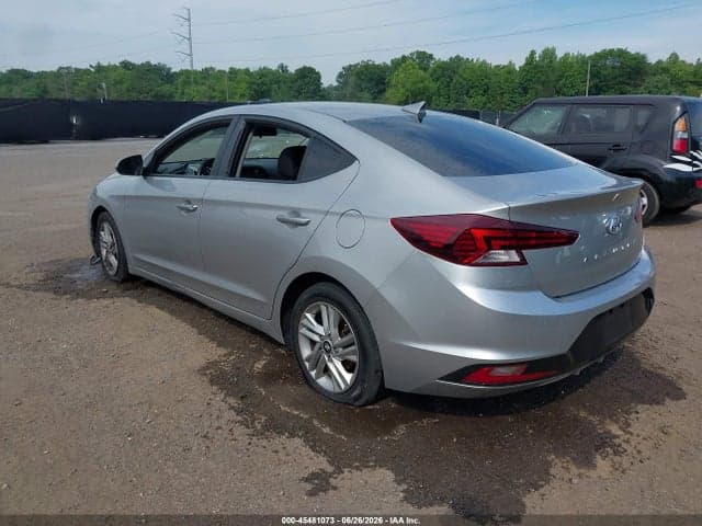2020 HYUNDAI ELANTRA SEL 3