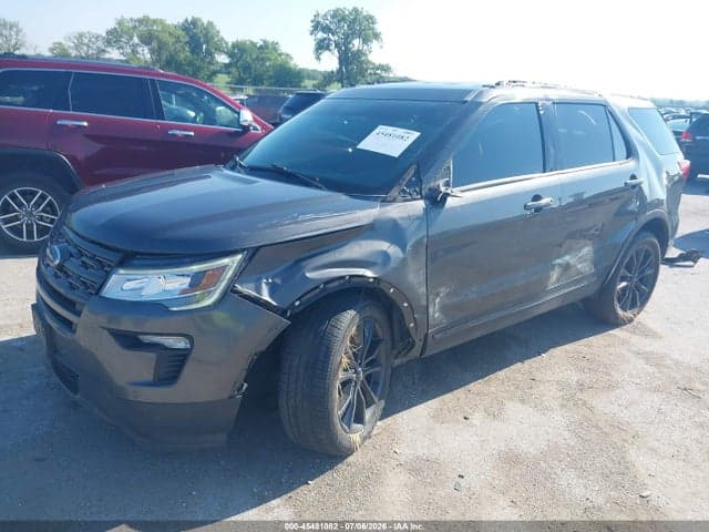 2018 FORD EXPLORER XLT 2