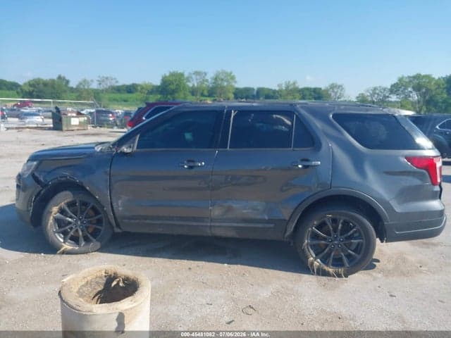 2018 FORD EXPLORER XLT 14