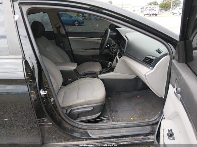 2019 HYUNDAI ELANTRA SE 5