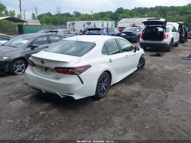 2022 TOYOTA CAMRY SE HYBRID 4