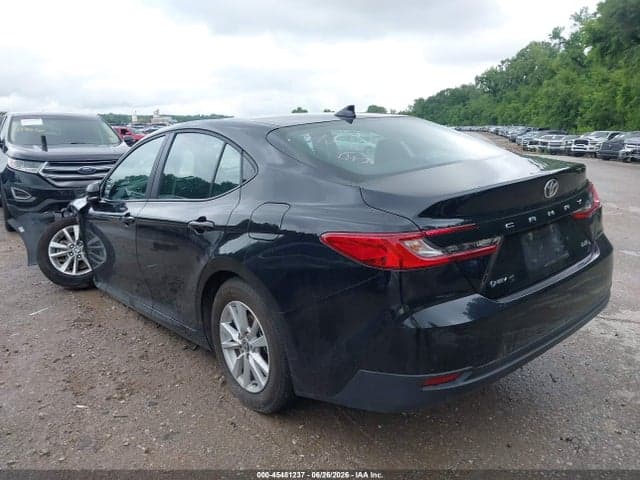 2025 TOYOTA CAMRY LE 3