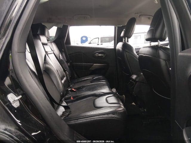 2019 JEEP CHEROKEE LATITUDE PLUS 4X4 8
