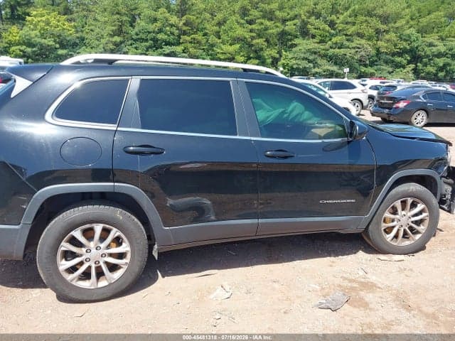 2019 JEEP CHEROKEE LATITUDE 4X4 13