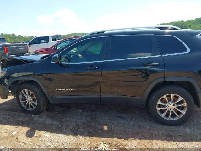 2019 JEEP CHEROKEE LATITUDE 4X4 14